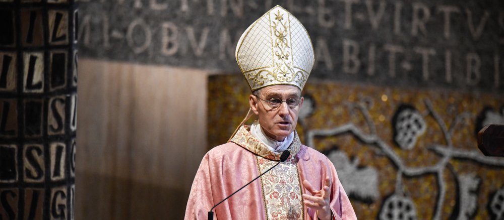 Erzbischof Georg Gänswein bei einem Gottesdienst