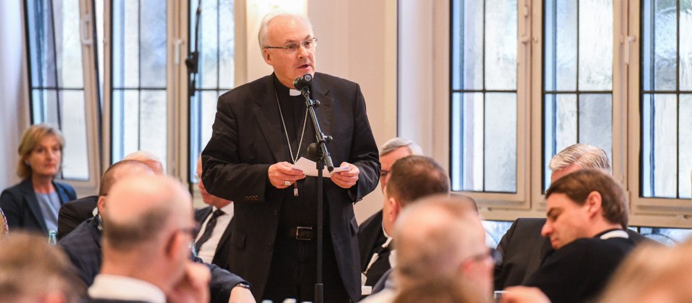 Rudolf Voderholzer bei Synodalversammlung
