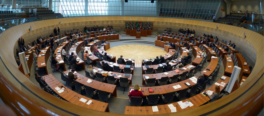 Blick in den Plenarsaal des Düsseldorfer Landtags