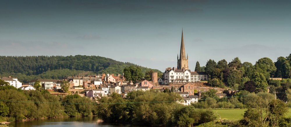 Kirchturm in England