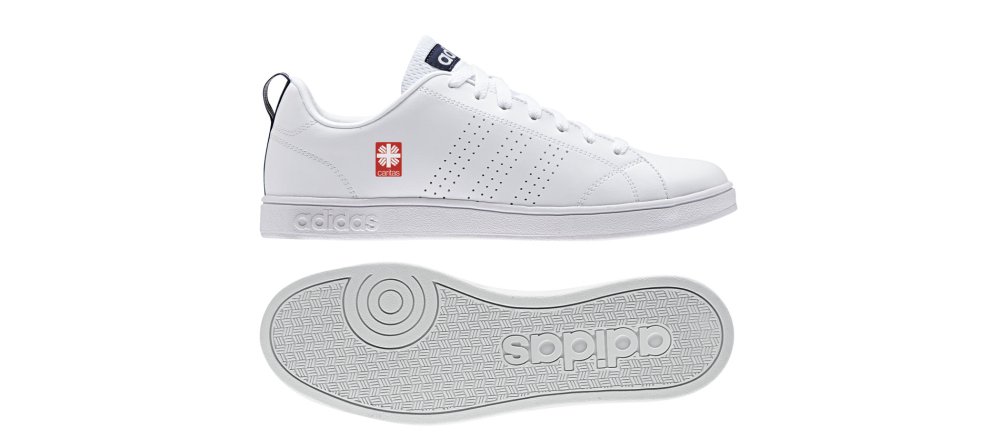 adidas-Sneaker mit Caritas-Logo