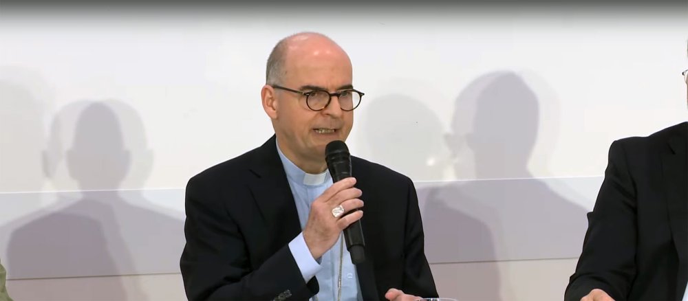 Bischof Franz Jung bei der Pressekonferenz zur Würzburger Aufarbeitungsstudie