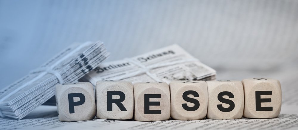 Presse Schrift, Zeitungen