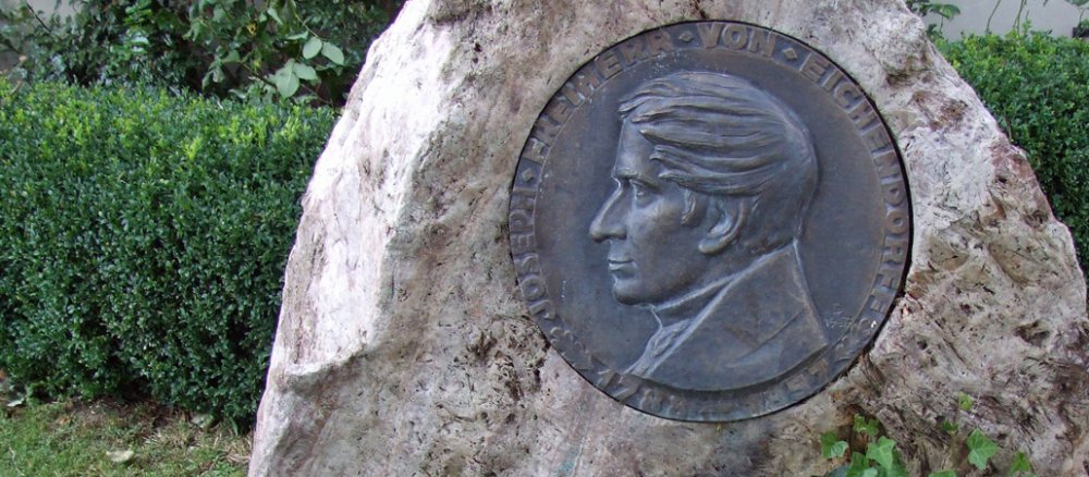 Gedenkstein Joseph von Eichendorff vor Haus Schlesien in Königswinter-Heisterbacherrott