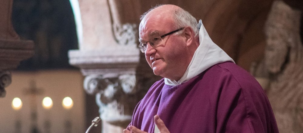 Pater Maurus Kraß bei einem Gottesdienst