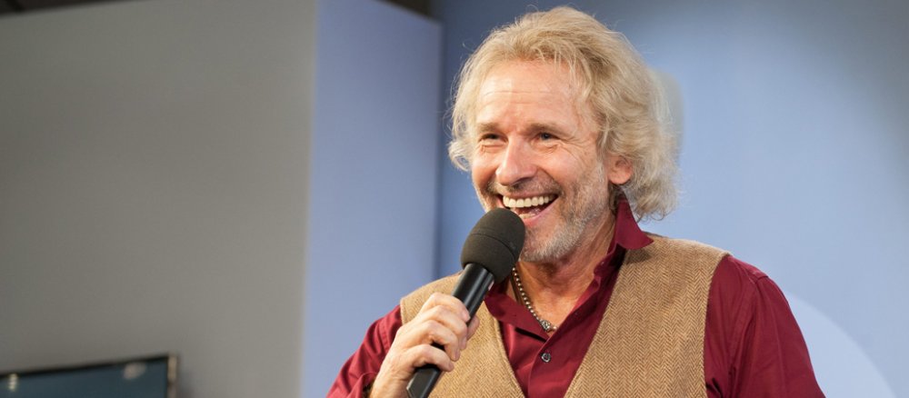 Thomas Gottschalk während seines Interviews auf dem "blauen Sofa" auf der Frankfurter Buchmesse am 16. Oktober 2015.