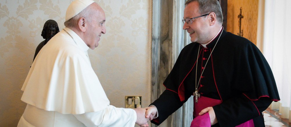 Papst Franziskus und Georg Bätzing
