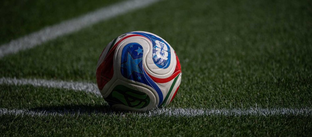 Spielball der Fußball-WM 2026