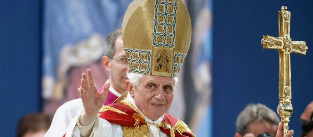 Benedikt XVI. feiert die Messe in Etzelsbach