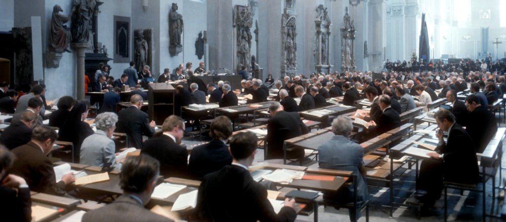 Blick in den Synodensaal in Würzburg 1974.
