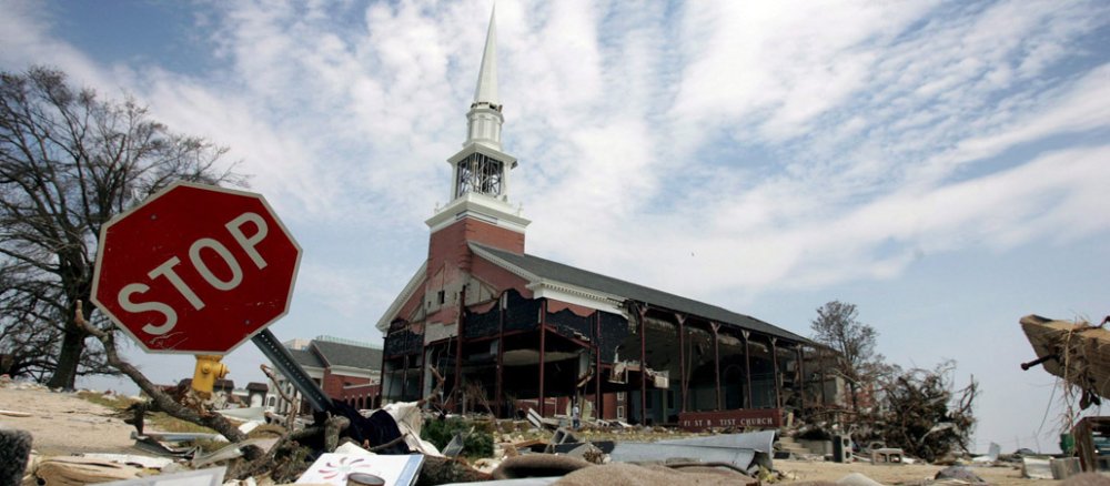 Zerstörte Kirche nach Hurrikan Katrina