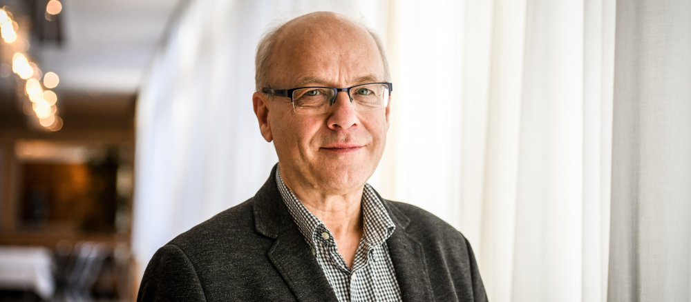 Pater Klaus Mertes im Porträt