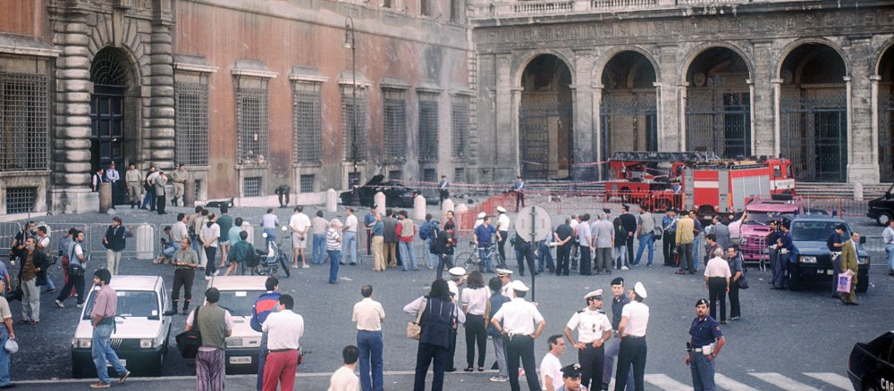 Bombenattentat auf Lateranbasilika