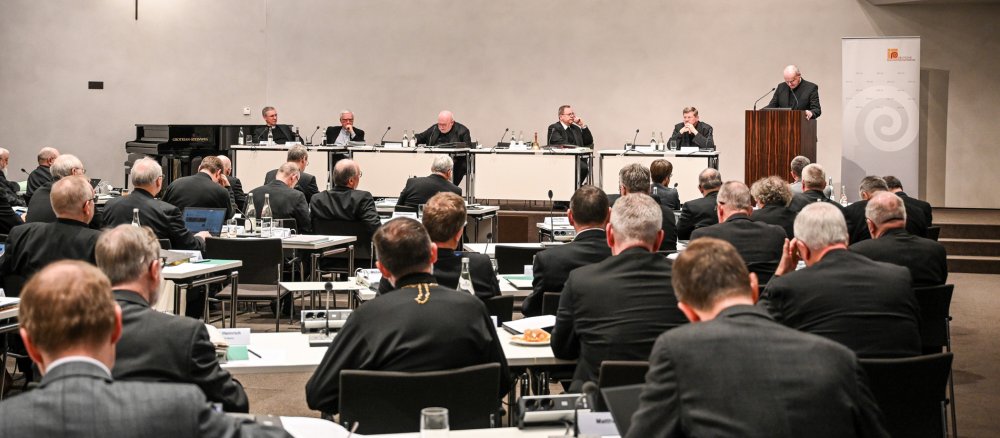 Bischöfe bei der Frühjahrsvollversammlung der Deutschen Bischofskonferenz (DBK) in Augsburg.