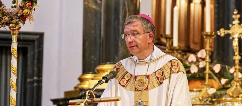 Bischof Michael Gerber bei einer Predigt im Fuldaer Dom