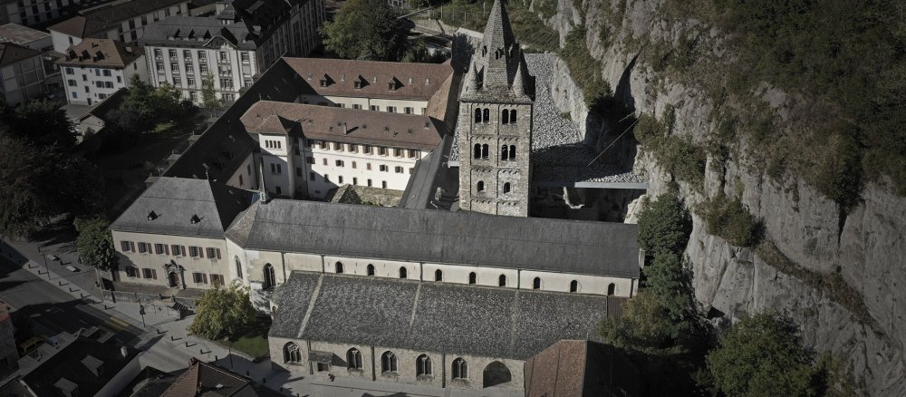 Luftbild der Abtei Saint-Maurice