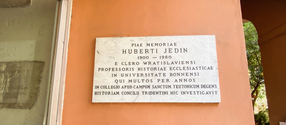 Gedenktafel für Hubert Jedin