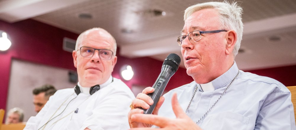 Weihbischof Wübbe und Kardinal Hollerich