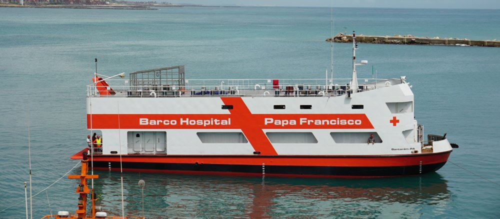Das "Barco Hospital Papa Francisco"
