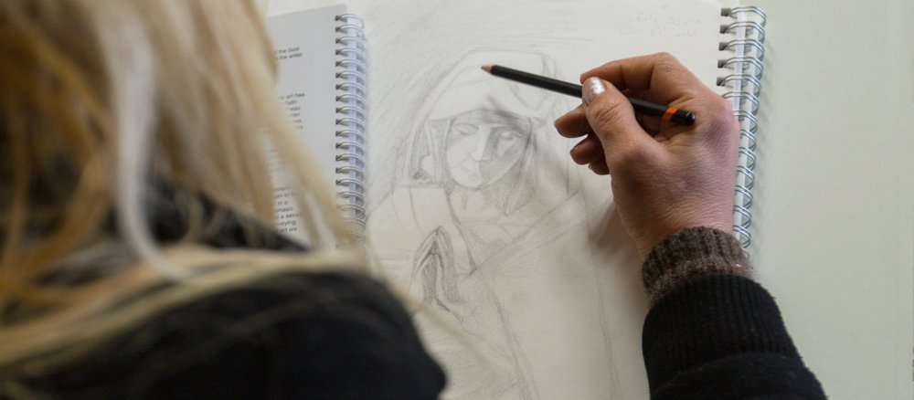 In der Ikonenmalschule in Bethlehem lernen palästinensische Studierende in einem Diplomstudiengang die Kunst der Ikonenmalerei.