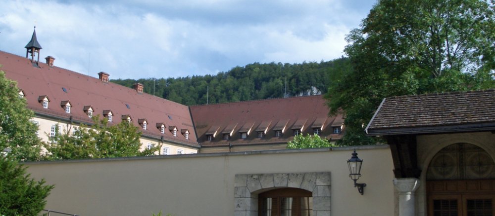 Die Erzabtei St. Martin zu Beuron ist ein Benediktinerkloster in Beuron im Oberen Donautal und Stammkloster der Beuroner Kongregation.