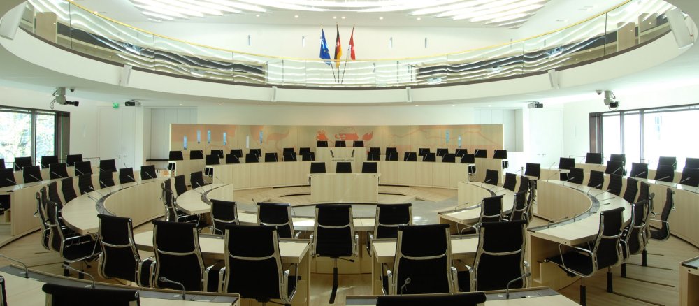 Der Plenarsaal des Hessischen Landtags