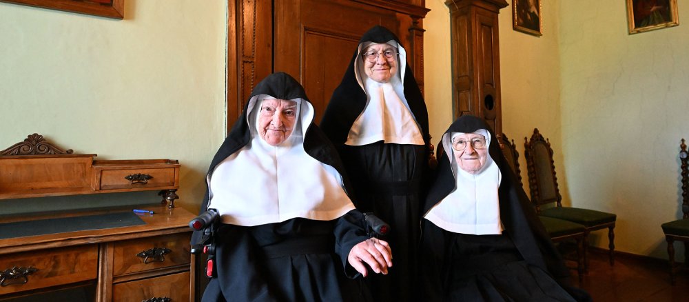 Die drei Augustiner-Chorfrauen vom Kloster Goldenstein, (v.l.) Bernadette, Rita und Regina.