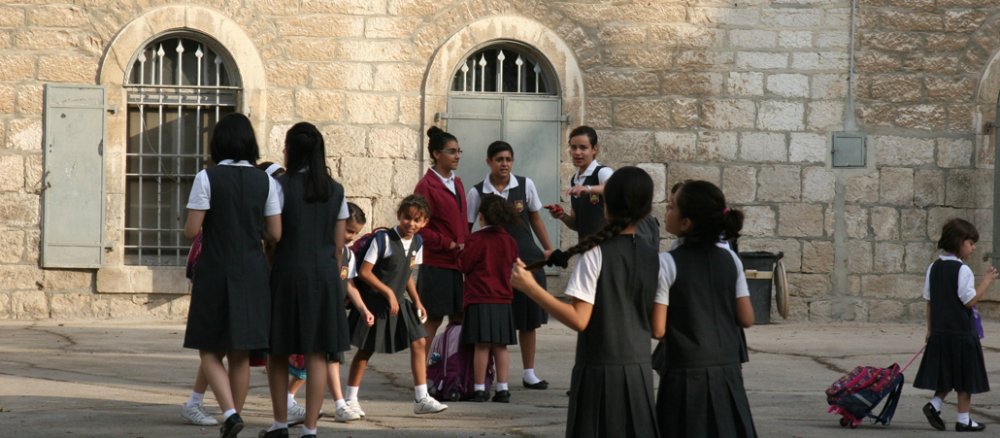 Alltag bei den Schülerinnen der Salvatorian Sisters‘ School in Nazareth.