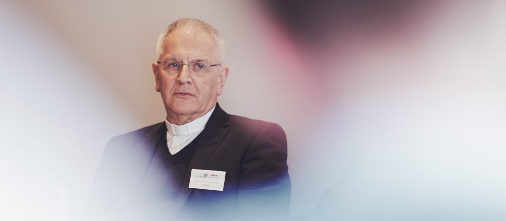 Bischof Heinrich Timmerevers
