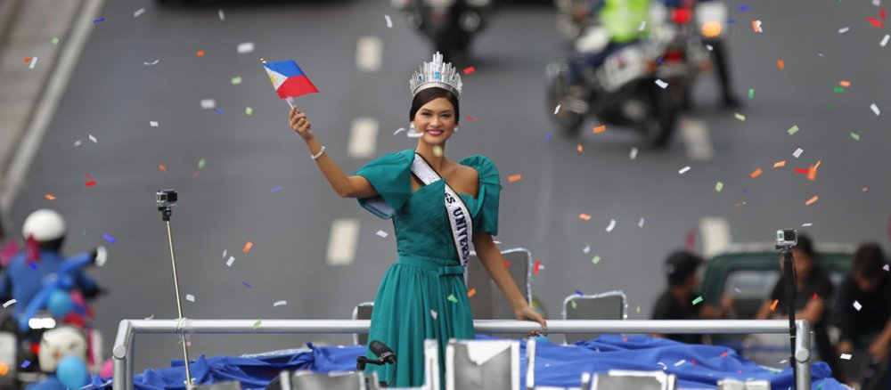 Die Miss Universe Pia Wurtzbach bei der Homecoming Parade in Manila