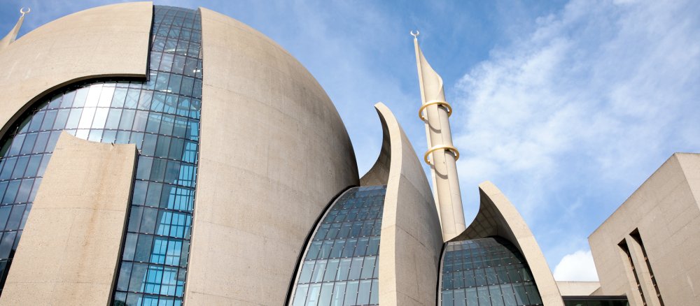 Kölner Zentralmoschee von außen