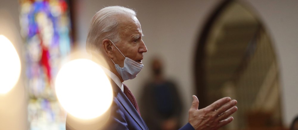 Der Kandidat der Demokratischen Partei für die Präsidentschaftswahl 2020, Joe Biden, spricht vor der Gemeinde der Bethel AME Church in Wilmington.