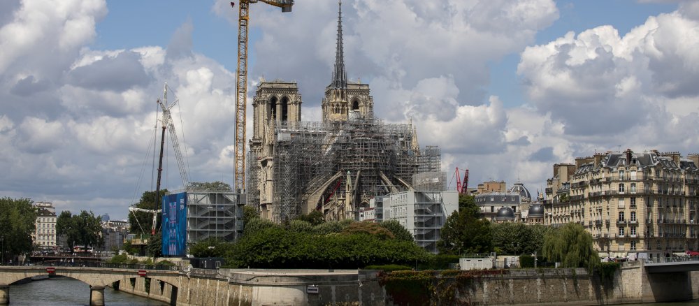 Wiederaufbau der Kathedrale Notre-Dame