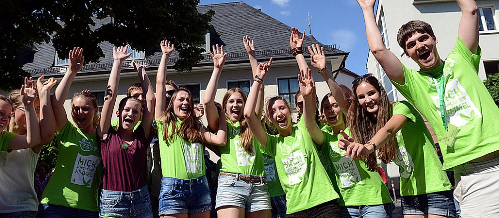 Jugendliche bei der Eröffnung der 72-Stunden-Aktion des Bundes der Deutschen Katholischen Jugend (BDKJ) am 13. Juni 2013 in Mainz.