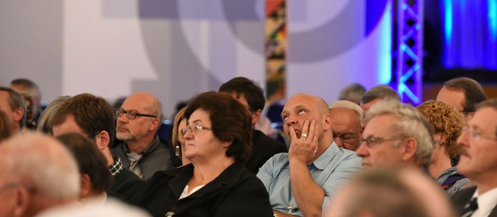 Teilnehmer des Jahrestreffens des Gesprächsprozesses der Deutschen Bischofskonferenz am 12. September 2014 in Magdeburg.