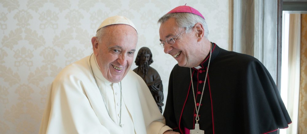 Papst Franziskus und Ludwig Schick, Erzbischof von Bamberg, im Vatikan.