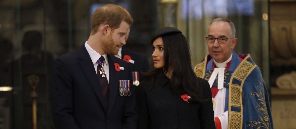 Prinz Harry und seine Verlobte Meghan Markle neben an einem Gedenkgottesdienst in London teil.