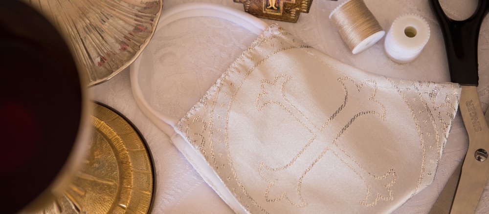 Liturgischer Mund-Nasen-Schutz in weiß