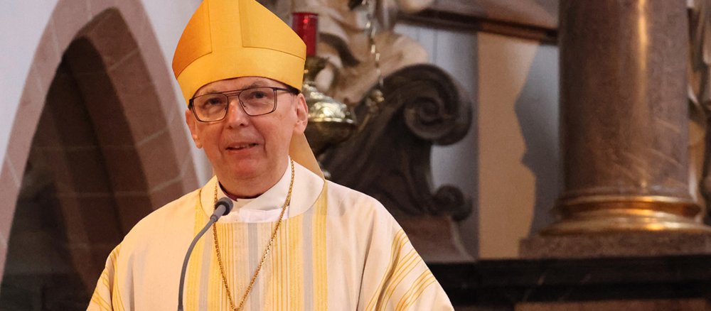 Bischof Matthias Ring beim Eröffnungsgottesdienst der alt-katholischen Bistumssynode 2022