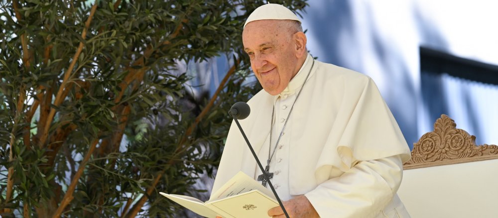 Pope Francis at a meeting with university students in Lisbon