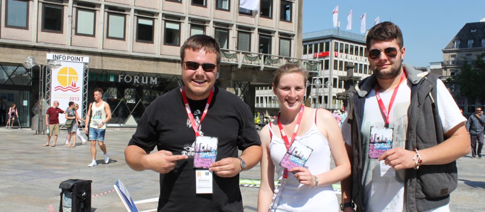 Jugendliche auf dem Eucharistischen Kongress im Juni 2013 in Köln.