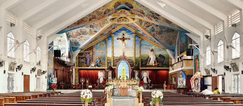 Church interior of St Mary's Cathedral in Kochi