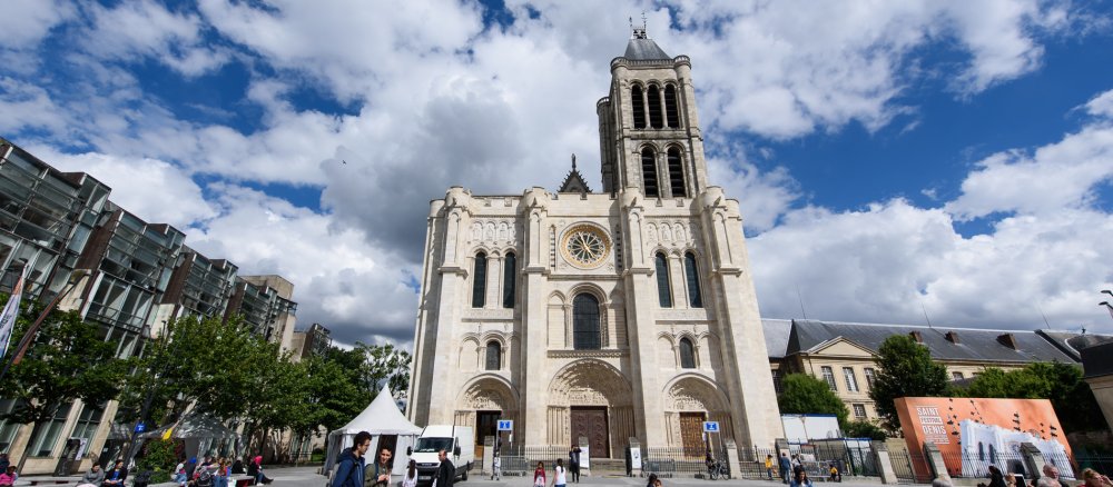 Die Kathedrale von Saint-Denis gilt als Protobauwerk der Gotik.