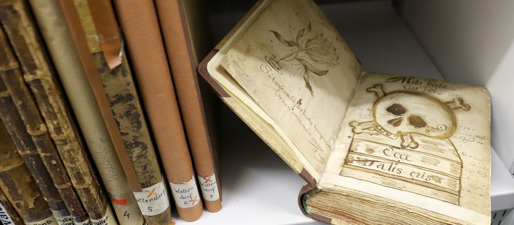 Amtsbuch in Trierer Pfarrei