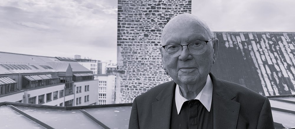 Bischof Leo Nowak
