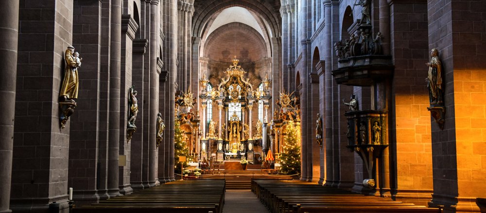 Innenansicht des Wormser Doms
