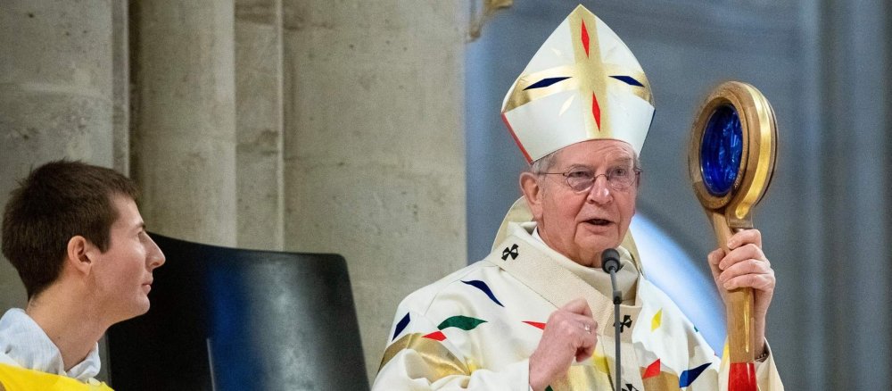 Laurent Ulrich beim Gottesdienst zur unbefleckten Empfängnis zum Auftakt der Eröffnungswoche in der Kathedrale Notre-Dame 2024.