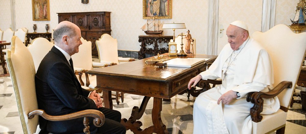 Pope receives Chancellor Scholz in private audience for the first time