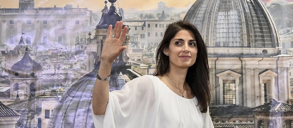 Die neue römische Oberbürgermeisterin Virginia Raggi kurz nach ihrer Wahl.