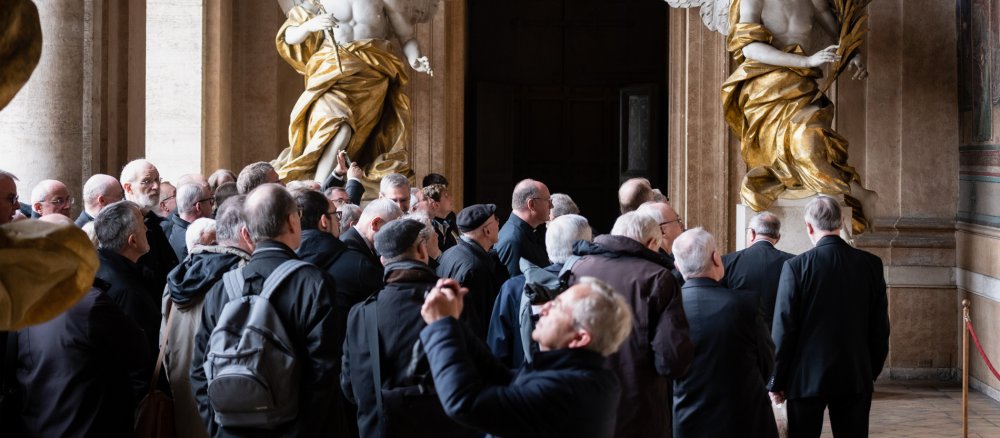 Deutsche Bischöfe besichtigen die Basilika Santa Maria Maggiore